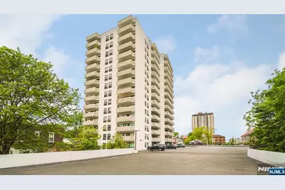 1600 Center Avenue 1D #1D, Fort Lee, NJ 07024 - Photo 11
