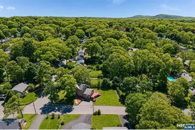 17 Hickory Drive, Oakland, NJ 07436 - Photo 37