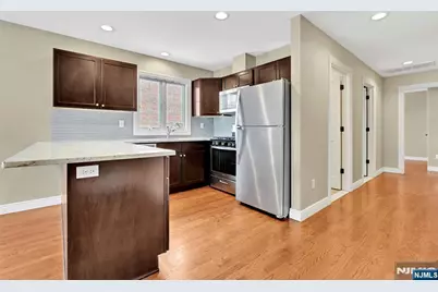 210 Hackensack Street C #C, Wood Ridge, NJ 07075 - Photo 3