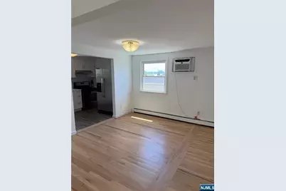 53 Devon Terrace 2 #2, Kearny, NJ 07032 - Photo 3