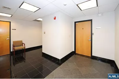 600 Godwin Avenue Ste 5 #Ste 5, Midland Park, NJ 07432 - Photo 3