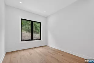 522 Valley Road 3, Clifton, NJ 07013 - Photo 27