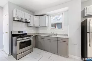 80 Melrose Ave, Irvington, NJ 07111 - Photo 11