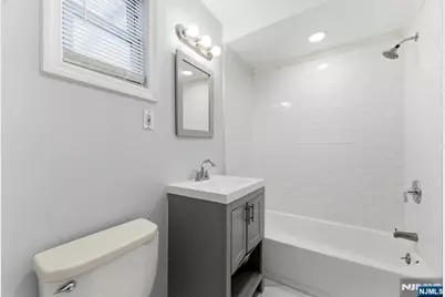 80 Melrose Avenue, Irvington, NJ 07111 - Photo 15