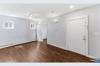 80 Melrose Avenue, Irvington, NJ 07111 - Photo 5