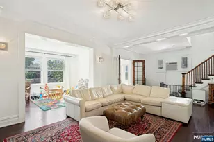 1016 Abbott Blvd, Fort Lee, NJ 07024 - Photo 13