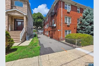 475 Elm Street 3A #3A, Kearny, NJ 07032 - Photo 3