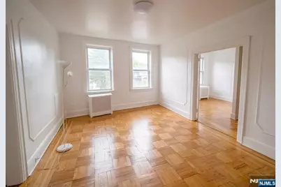 218 Broad Avenue 3G #3G, Leonia, NJ 07605 - Photo 1