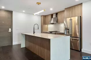 8701 Churchill Road 904, North Bergen, NJ 07047 - Photo 9