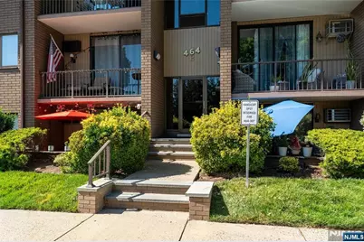 464 Liberty Street 106 #106, Little Ferry, NJ 07643 - Photo 5