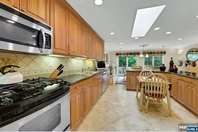 110 Winding Creek, Old Tappan, NJ 07675 - Photo 13