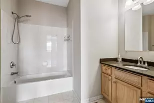 22 Devonshire Dr 128, Clifton, NJ 07013 - Photo 23