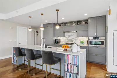 9 Ave At Port Imperial 1007 #1007, West New York, NJ 07093 - Photo 3