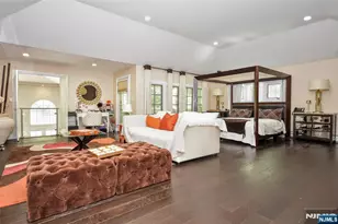 24 Wildwood Rd, Saddle River, NJ 07458 - Photo 23
