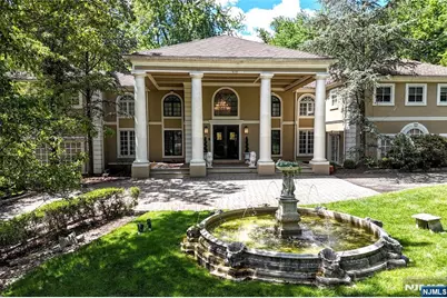 24 Wildwood Road, Saddle River, NJ 07458 - Photo 3