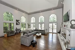 24 Wildwood Rd, Saddle River, NJ 07458 - Photo 11