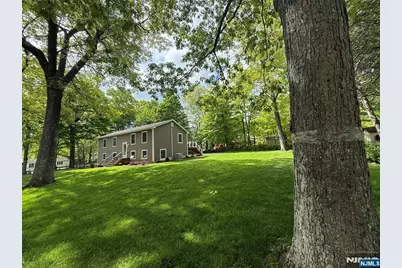 10 Monique Lane, West Milford, NJ 07480 - Photo 3