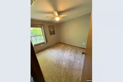 10 Monique Lane, West Milford, NJ 07480 - Photo 19