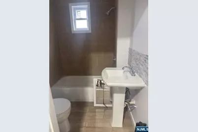 151 Wayne Avenue, Paterson, NJ 07502 - Photo 5