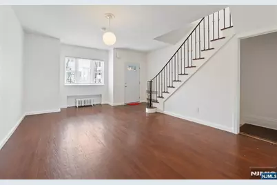 822 Palisade Avenue, Union City, NJ 07087 - Photo 7