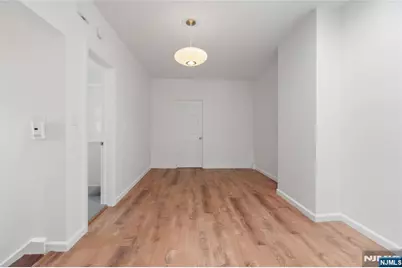 822 Palisade Avenue, Union City, NJ 07087 - Photo 9