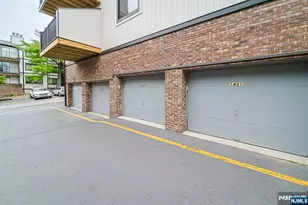1437 John St, Fort Lee, NJ 07024 - Photo 27