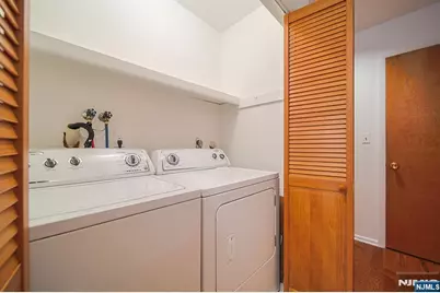 1437 John Street, Fort Lee, NJ 07024 - Photo 23