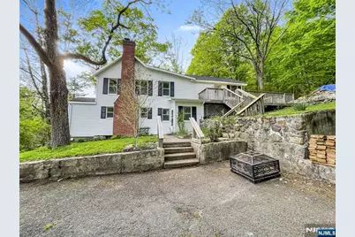 270 Macopin Road, Bloomingdale, NJ 07403 - Photo 3