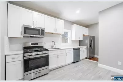 155 Tichenor Avenue, South Orange, NJ 07079 - Photo 9