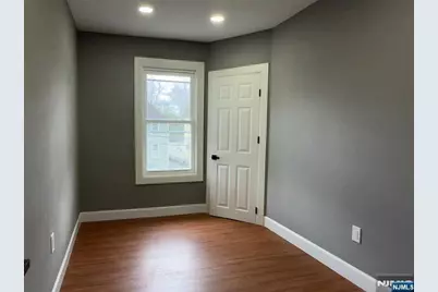 178 Berry Street, Hackensack, NJ 07601 - Photo 11