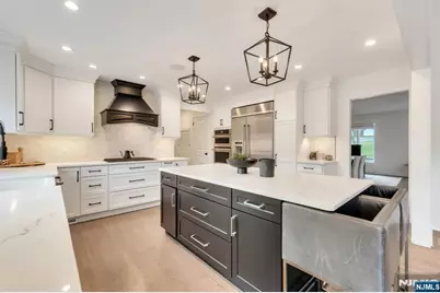 16 Greenbrook Road, Caldwell, NJ 07006 - Photo 15