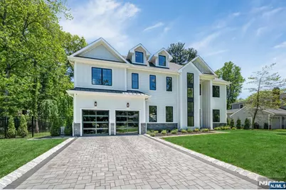 357 Pleasant Lane, Haworth, NJ 07641 - Photo 3