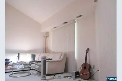 1435 Teresa Drive 1435 #1435, Fort Lee, NJ 07024 - Photo 5