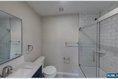 26-28 Boyd Street 1st Floor #1st floor, Kearny, NJ 07032 - Photo 5