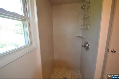 9 Pine Street, Midland Park, NJ 07432 - Photo 23