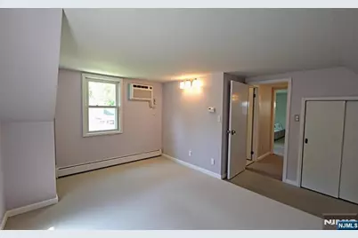 9 Pine Street, Midland Park, NJ 07432 - Photo 19