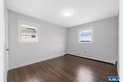 24 Van Vliet Court 2 #2, Clifton, NJ 07013 - Photo 15