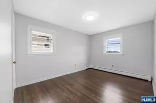24 Van Vliet Ct 2, Clifton, NJ 07013 - Photo 15