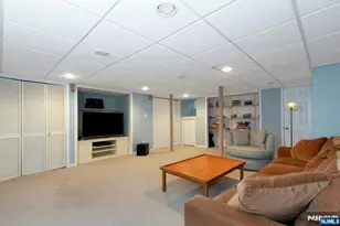 412 Mountain View Rd, Englewood, NJ 07631 - Photo 15