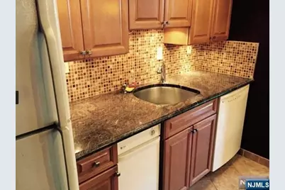 95 Orient Way 3G #3G, Rutherford, NJ 07070 - Photo 3
