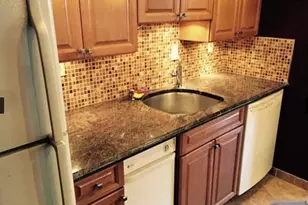95 Orient Way 3G, Rutherford, NJ 07070 - Photo 3
