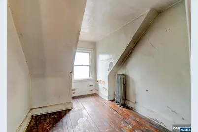 249 4th Street, Newark, NJ 07107 - Photo 41