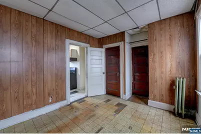 249 4th Street, Newark, NJ 07107 - Photo 33