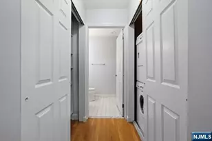 400 Crown Ct 581, Edgewater, NJ 07020 - Photo 21