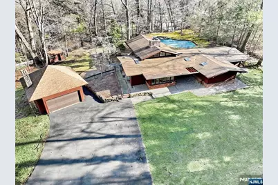 5 Carnot Avenue, Woodcliff Lake, NJ 07677 - Photo 7