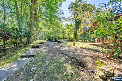 5 Carnot Avenue, Woodcliff Lake, NJ 07677 - Photo 3