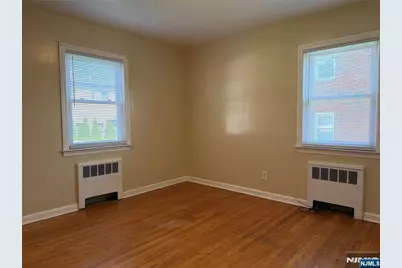 805 Harvard Place 1 #1, Fort Lee, NJ 07024 - Photo 5