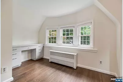 151 Walthery Avenue, Ridgewood, NJ 07450 - Photo 21