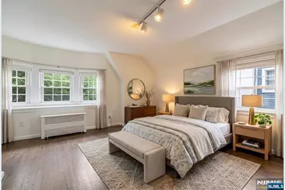 151 Walthery Avenue, Ridgewood, NJ 07450 - Photo 19