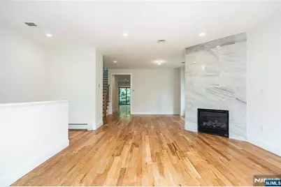 799 End Avenue, Cliffside Park, NJ 07010 - Photo 3